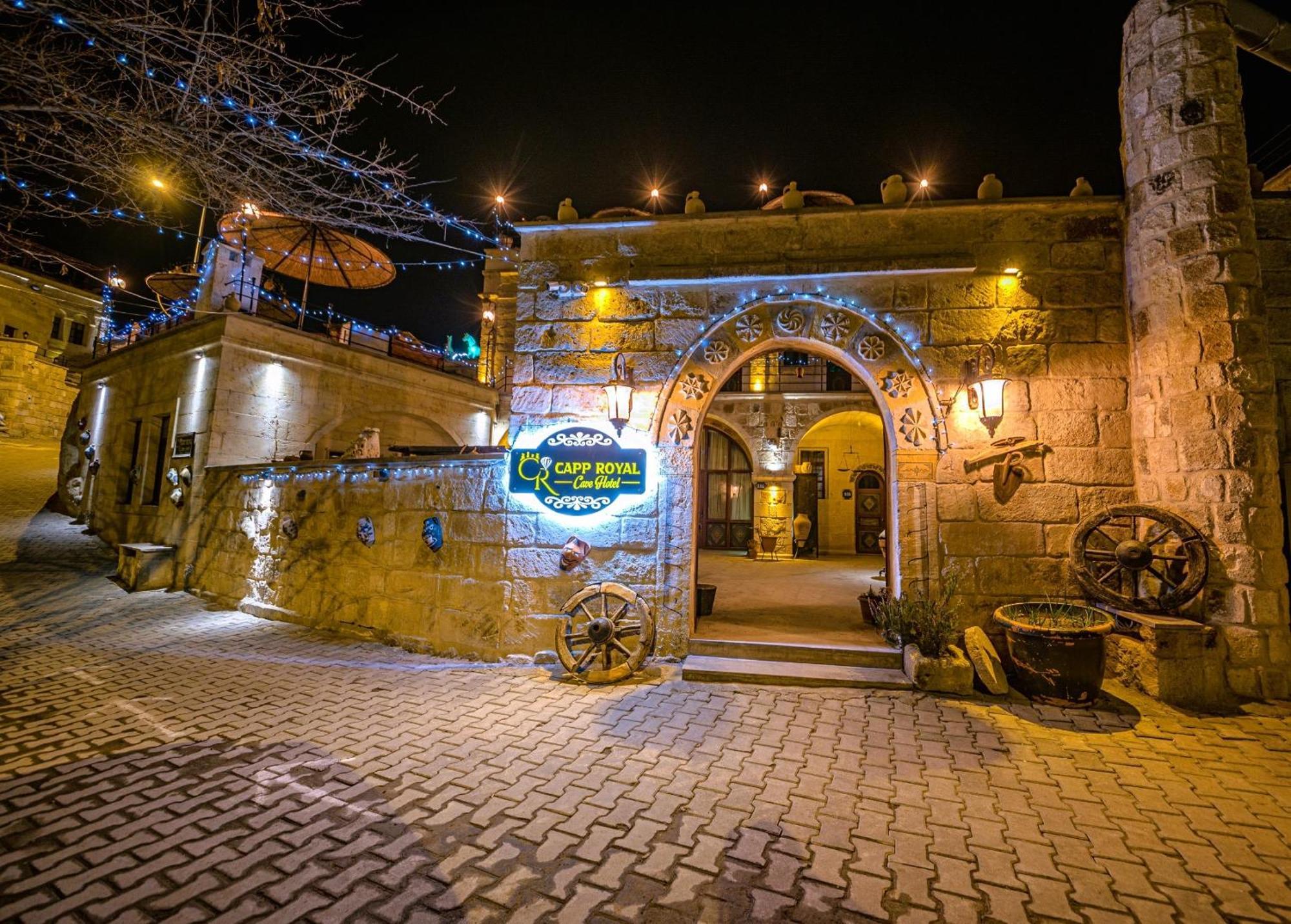 Capp Royal Cave Hotel أوروغوبْ المظهر الخارجي الصورة