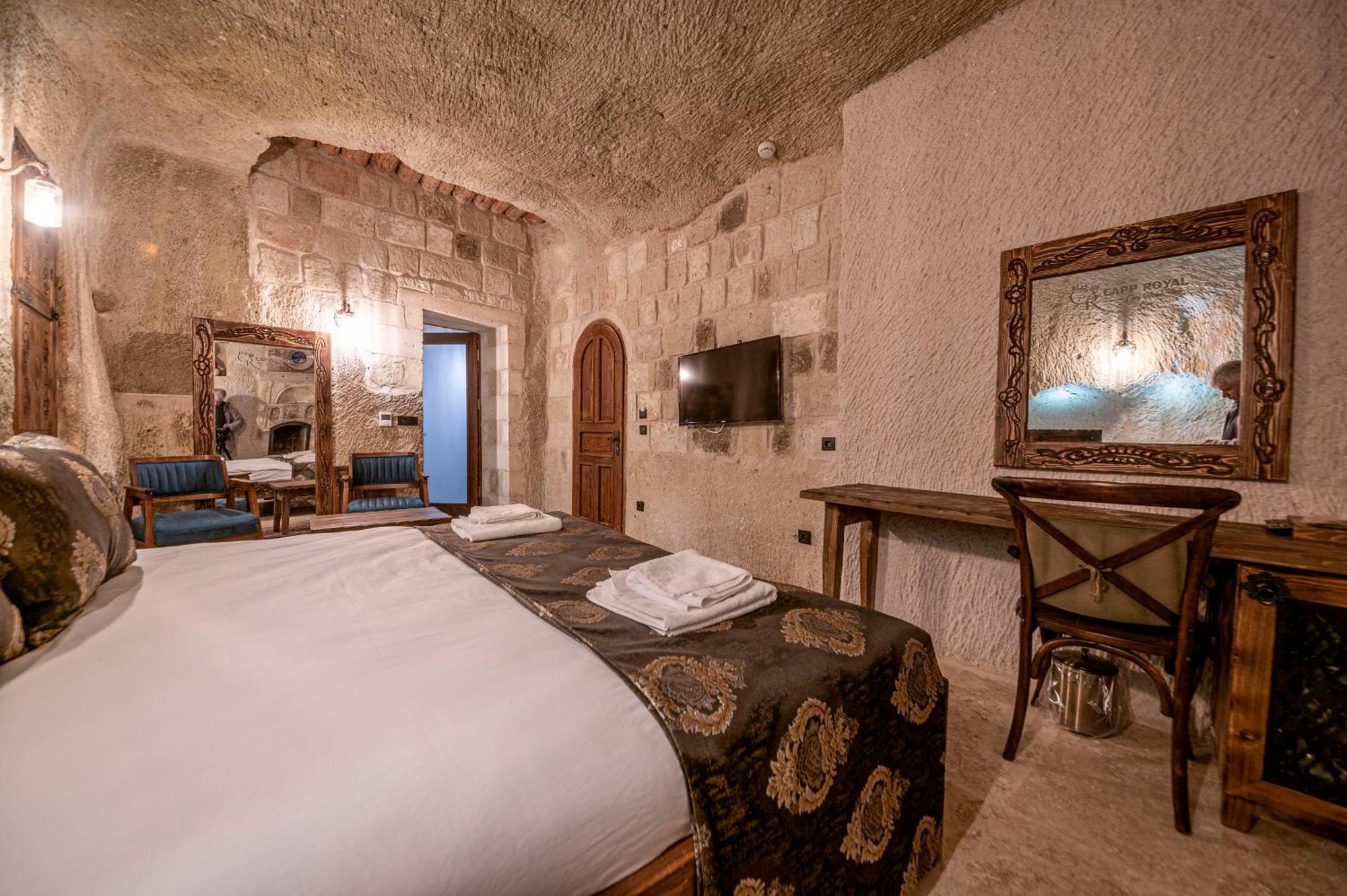 Capp Royal Cave Hotel أوروغوبْ المظهر الخارجي الصورة