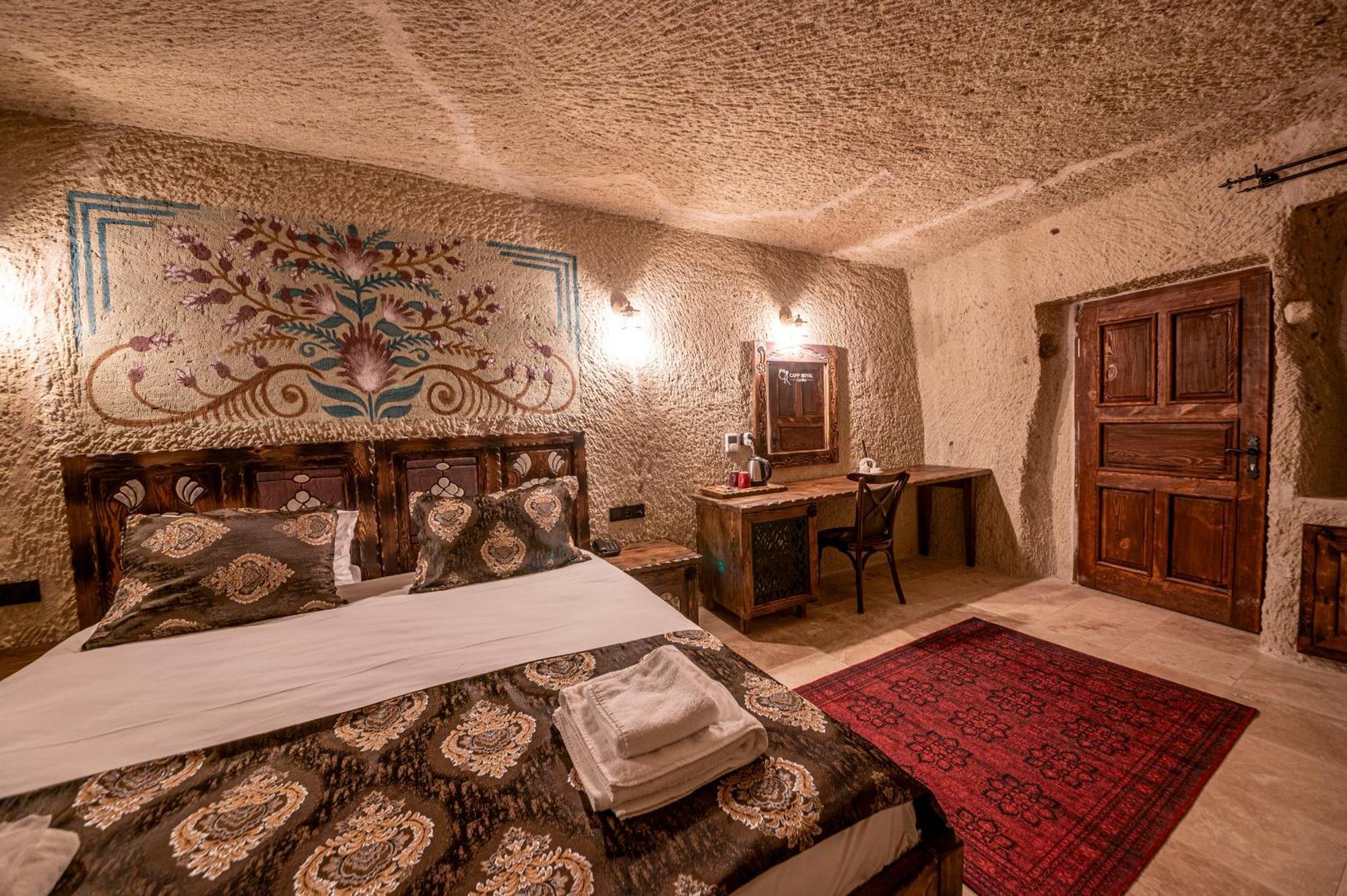 Capp Royal Cave Hotel أوروغوبْ المظهر الخارجي الصورة