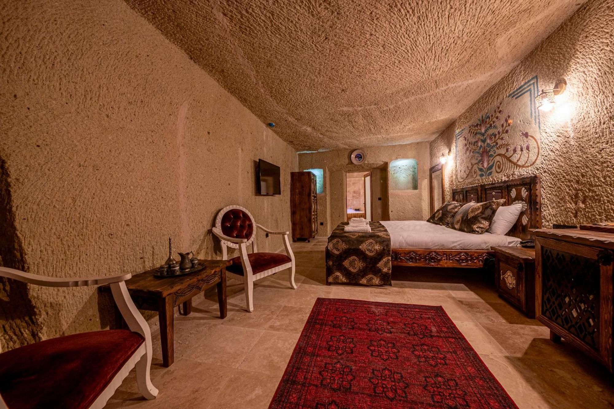 Capp Royal Cave Hotel أوروغوبْ المظهر الخارجي الصورة